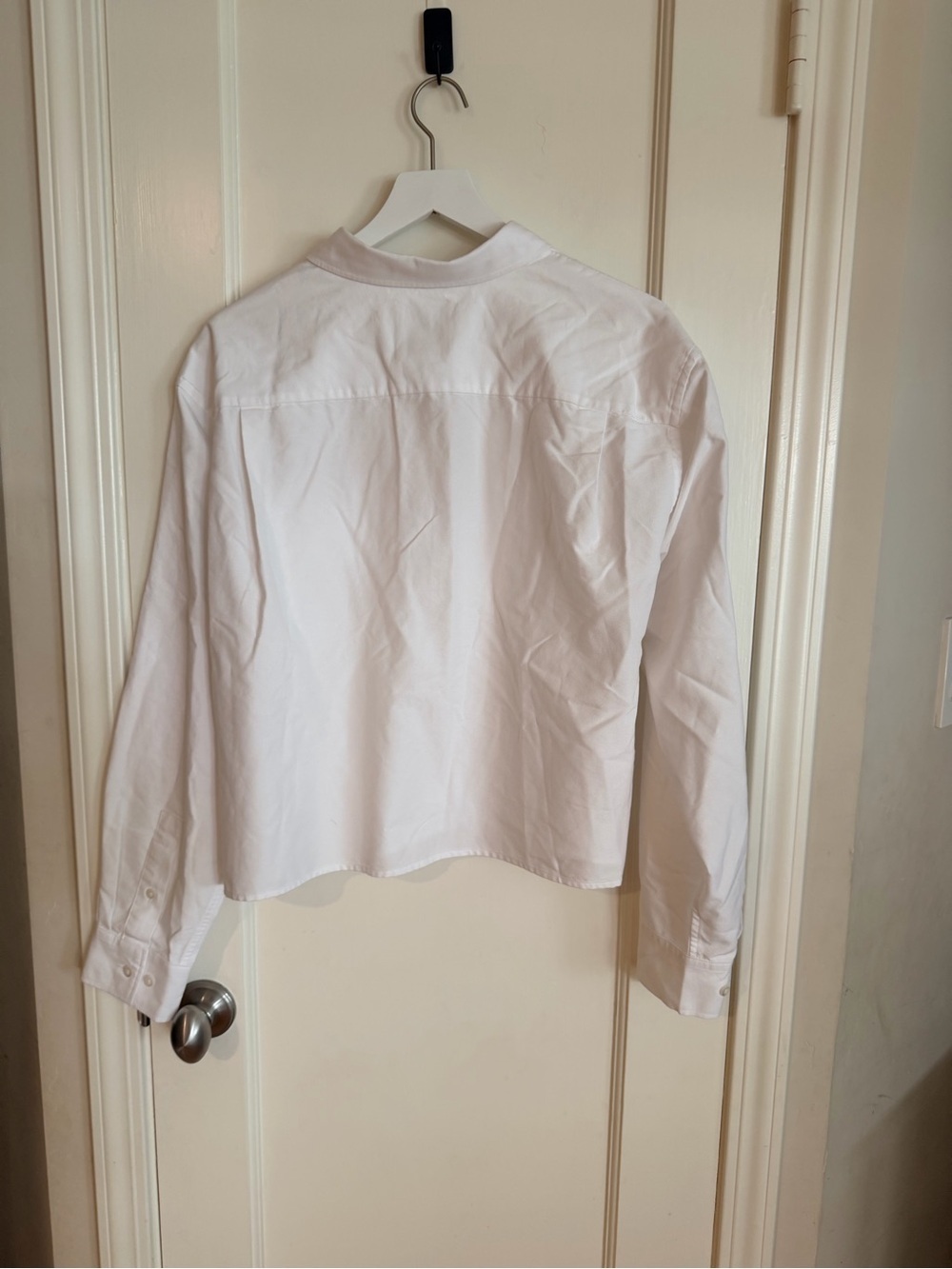 JW ANDERSON White Boxy Cropped Button-Down Shirt - Picture 8 of 11